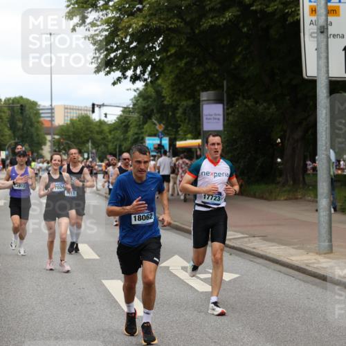 29.06.2025 - hella hamburg halbmarathon Yannick Fuchs http://msf.ph/oto/8196922 29.06.2025 10:31:41 20KM 1385, 1411, 2767, 4860, 4865, 5003, 5092, 5307, 5315, 5961, 6123, 6529, 7310, 7482, 8084, 8121, 8362, 9178, 9296, 9914, 10680, 10738, 11833, 13141, 13854, 13972, 14387, 14459, 14691, 14934, 15178, 15261, 15939, 16523, 17024, 17125, 17192, 17306, 17658, 17723, 18038, 18062, 18384, 18733, 18824 meine-sportfotos.de