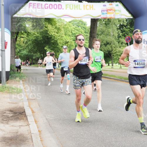 29.06.2025 - hella hamburg halbmarathon MichiJ http://msf.ph/oto/8196939 29.06.2025 10:20:52 Zwischen KM18-KM19 6619, 9047, 9508, 10298, 12232, 13606, 14548, 18102 meine-sportfotos.de