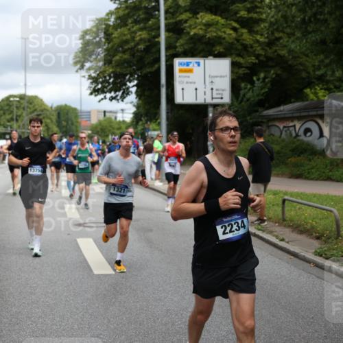 29.06.2025 - hella hamburg halbmarathon Yannick Fuchs http://msf.ph/oto/8197165 29.06.2025 10:44:25 20KM 1119, 1216, 1321, 1399, 1507, 1630, 2020, 2234, 2788, 3296, 3852, 3947, 4127, 4247, 4346, 4933, 5894, 6662, 6795, 7176, 8153, 8313, 8572, 8576, 8657, 8689, 8704, 8899, 9031, 9303, 10371, 10480, 10750, 11356, 11455, 11607, 12235, 12527, 12624, 12733, 13282, 13463, 13609, 13758, 13812, 14257, 14562, 15803, 15950, 16000, 16242, 16716, 16732, 16806, 16887, 17247, 17282, 17319, 18066, 18228, 18229, 18370, 18451, 18499, 18657, 18658, 18811, 18884 meine-sportfotos.de
