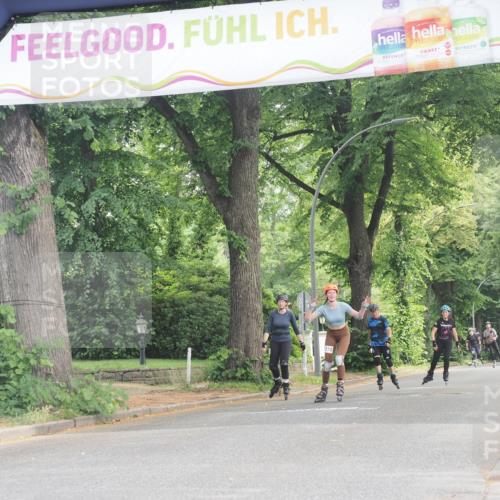 29.06.2025 - hella hamburg halbmarathon KatJ http://msf.ph/oto/8197293 29.06.2025 09:29:36 Zwischen KM18-KM19  meine-sportfotos.de