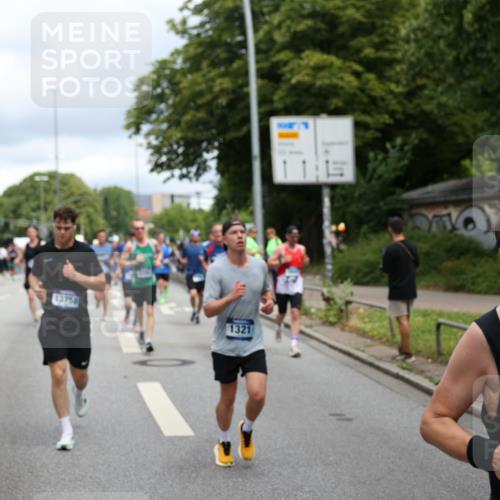 29.06.2025 - hella hamburg halbmarathon Yannick Fuchs http://msf.ph/oto/8197425 29.06.2025 10:44:25 20KM 1119, 1216, 1321, 1399, 1507, 1630, 2020, 2234, 2788, 3296, 3852, 3947, 4127, 4247, 4346, 4933, 5894, 6662, 6795, 7176, 8153, 8313, 8572, 8576, 8657, 8689, 8704, 8899, 9031, 9303, 10371, 10480, 10750, 11356, 11455, 11607, 12235, 12527, 12624, 12733, 13282, 13463, 13609, 13758, 13812, 14257, 14562, 15803, 15950, 16000, 16242, 16716, 16732, 16806, 16887, 17247, 17282, 17319, 18066, 18228, 18229, 18370, 18451, 18499, 18657, 18658, 18811, 18884 meine-sportfotos.de