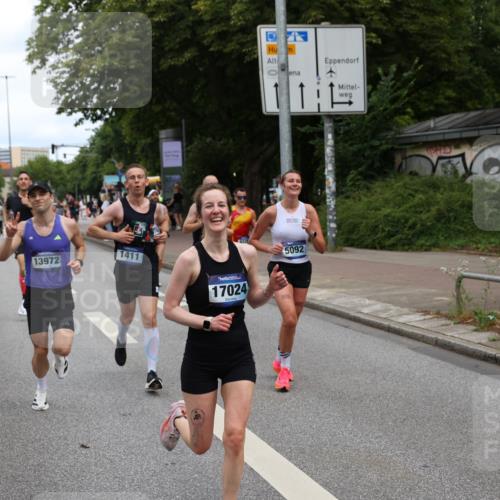 29.06.2025 - hella hamburg halbmarathon Yannick Fuchs http://msf.ph/oto/8197582 29.06.2025 10:31:44 20KM 1411, 2767, 4860, 4865, 5003, 5092, 5307, 5315, 6123, 6529, 7310, 7482, 8362, 9178, 9296, 9914, 10680, 10738, 11833, 13141, 13854, 13972, 14387, 14459, 14691, 14934, 15178, 15261, 15939, 16523, 17024, 17125, 17137, 17306, 17658, 17723, 18062, 18159, 18384, 18824 meine-sportfotos.de
