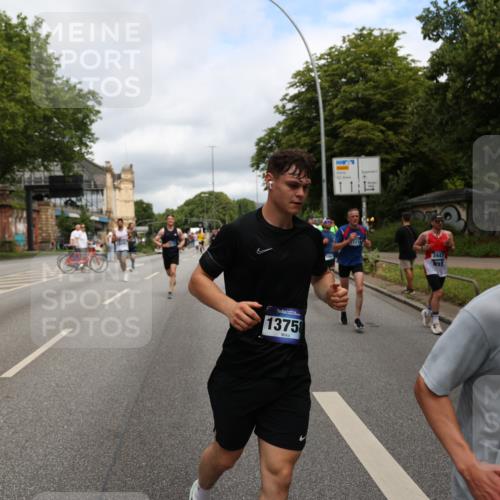 29.06.2025 - hella hamburg halbmarathon Yannick Fuchs http://msf.ph/oto/8197677 29.06.2025 10:44:27 20KM 1119, 1216, 1321, 1399, 1507, 1630, 2020, 2234, 3296, 3852, 3947, 4127, 4346, 4933, 5894, 6662, 6795, 7176, 7930, 7932, 8153, 8313, 8572, 8657, 8704, 8899, 9031, 9303, 10371, 10480, 10750, 11356, 11455, 11607, 12235, 12527, 12624, 12733, 13008, 13282, 13463, 13609, 13758, 13812, 14034, 14257, 15803, 15950, 16000, 16242, 16716, 16732, 16806, 16887, 17247, 17319, 17384, 18066, 18228, 18229, 18370, 18451, 18499, 18657, 18658, 18811, 18884 meine-sportfotos.de