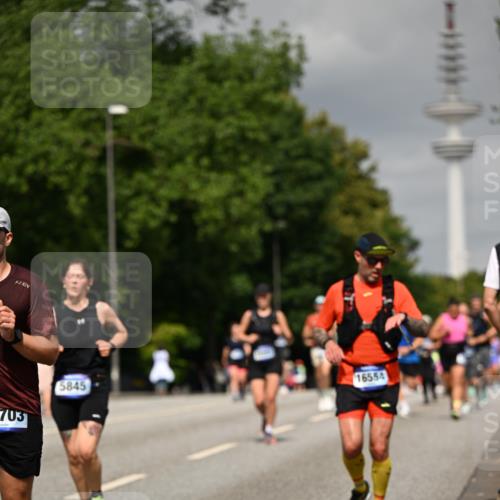 29.06.2025 - hella hamburg halbmarathon Dr. Thomas Lammeyer http://msf.ph/oto/8197865 29.06.2025 10:11:26 Kennedybrücke 1993, 4262, 4502, 5242, 5287, 5807, 5845, 5926, 6517, 6518, 6707, 6713, 6715, 6833, 7503, 8585, 10283, 10700, 10703, 11114, 11394 meine-sportfotos.de
