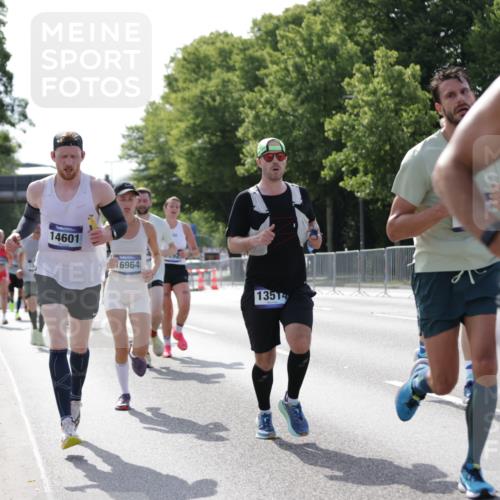 29.06.2025 - hella hamburg halbmarathon Jannik Wohlers http://msf.ph/oto/8198108 29.06.2025 09:47:21 Lombardsbrücke 1164, 1217, 2196, 2296, 2404, 2851, 5092, 5923, 8084, 8395, 8901, 10968, 11019, 11559, 12462, 12751, 13029, 13419, 13514, 13798, 14601, 14952, 15965, 16123, 16964, 17154, 17306, 18159, 18216, 18419, 18687, 18689 meine-sportfotos.de