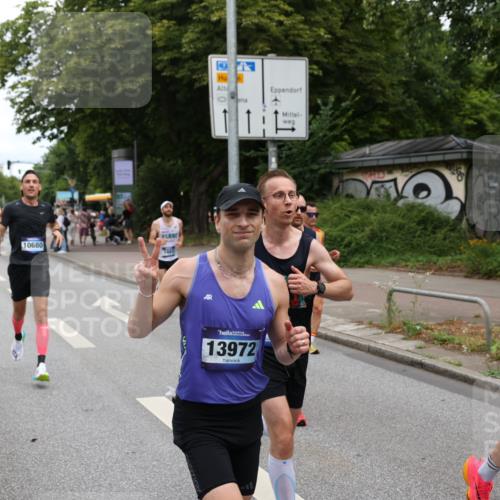 29.06.2025 - hella hamburg halbmarathon Yannick Fuchs http://msf.ph/oto/8198177 29.06.2025 10:31:45 20KM 1411, 2767, 4860, 4865, 5003, 5092, 5307, 5315, 6123, 6458, 6529, 7310, 7482, 8362, 9178, 9296, 9914, 10680, 10738, 11833, 13141, 13854, 13972, 14387, 14459, 14691, 14934, 15178, 15261, 15939, 16523, 16992, 17024, 17125, 17137, 17306, 17658, 17723, 18062, 18159, 18384, 18824 meine-sportfotos.de