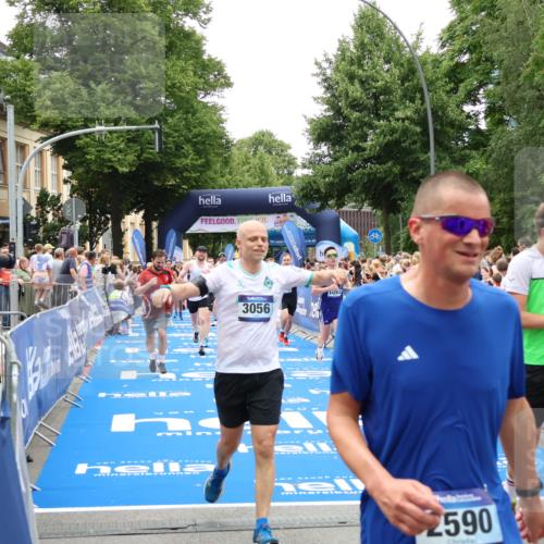 29.06.2025 - hella hamburg halbmarathon Zöllner http://msf.ph/oto/8198191 29.06.2025 10:46:24 Ziel 1600, 2222, 2842, 3056, 6421, 6691, 7335, 8142, 9497, 11185, 11773, 12171, 12651, 13698, 14045, 14200, 14262, 16127, 18118, 18211, 18637 meine-sportfotos.de