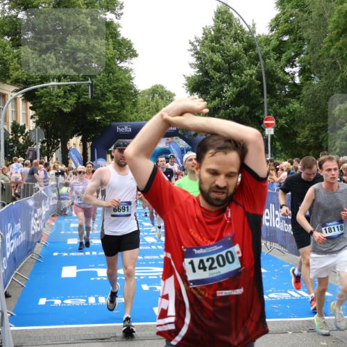 29.06.2025 - hella hamburg halbmarathon Zöllner http://msf.ph/oto/8198306 29.06.2025 10:46:28 Ziel 1600, 2222, 2842, 4237, 6421, 6691, 6978, 7335, 8142, 8981, 9786, 11185, 11773, 12171, 12651, 12891, 13698, 14045, 14228, 14482, 15157, 16127, 18118, 18211, 18637, 19209 meine-sportfotos.de