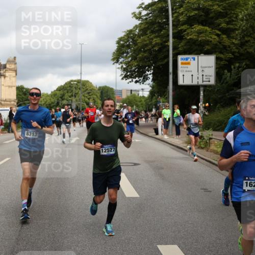 29.06.2025 - hella hamburg halbmarathon Yannick Fuchs http://msf.ph/oto/8198316 29.06.2025 10:44:32 20KM 1119, 1321, 1399, 1466, 1507, 1630, 1750, 1817, 2234, 3296, 3947, 4127, 4346, 5115, 5894, 6027, 6662, 6712, 6795, 7176, 7583, 7930, 7932, 8153, 8313, 8572, 8657, 8704, 10371, 10750, 11356, 11455, 11607, 12235, 12527, 12624, 13008, 13282, 13609, 13687, 13701, 13758, 13812, 13875, 14034, 14257, 15362, 15803, 15950, 16242, 16716, 16732, 16806, 17179, 17247, 17319, 17384, 18066, 18228, 18370, 18394, 18499, 18657, 18658, 18811, 18884 meine-sportfotos.de
