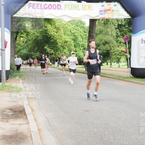 29.06.2025 - hella hamburg halbmarathon MichiJ http://msf.ph/oto/8198720 29.06.2025 10:21:14 Zwischen KM18-KM19 3955, 4129, 5187, 5746 meine-sportfotos.de