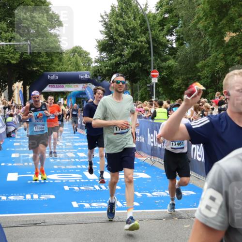29.06.2025 - hella hamburg halbmarathon Zöllner http://msf.ph/oto/8198727 29.06.2025 10:46:40 Ziel 1920, 1942, 5459, 9051, 9529, 13525, 13554, 15026, 15133, 15206, 15714, 17281, 17461, 18297, 18882 meine-sportfotos.de