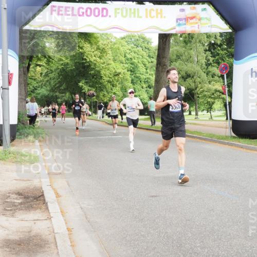 29.06.2025 - hella hamburg halbmarathon MichiJ http://msf.ph/oto/8198735 29.06.2025 10:21:14 Zwischen KM18-KM19 3955, 4129, 5187, 5746 meine-sportfotos.de