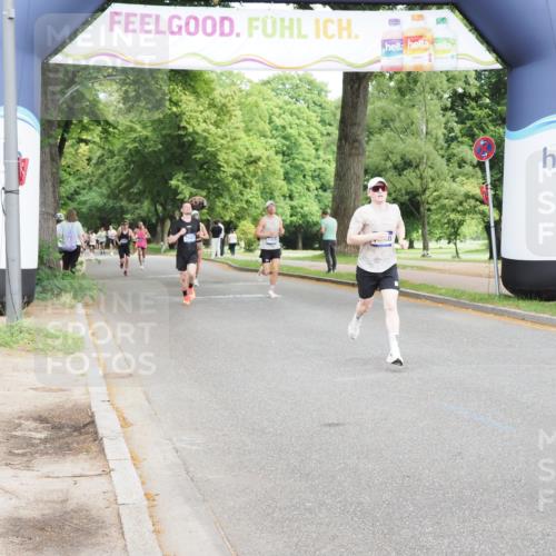 29.06.2025 - hella hamburg halbmarathon MichiJ http://msf.ph/oto/8198830 29.06.2025 10:21:15 Zwischen KM18-KM19 3955, 4129, 5187, 5746 meine-sportfotos.de