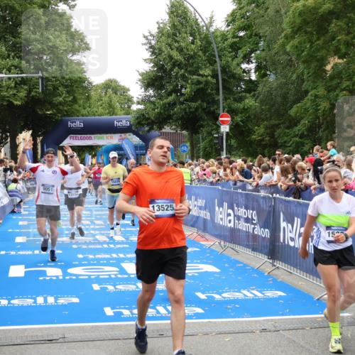 29.06.2025 - hella hamburg halbmarathon Zöllner http://msf.ph/oto/8198882 29.06.2025 10:46:43 Ziel 1920, 1942, 9051, 13525, 13554, 15026, 15133, 15714, 16175, 17743, 17865, 18297, 19128 meine-sportfotos.de