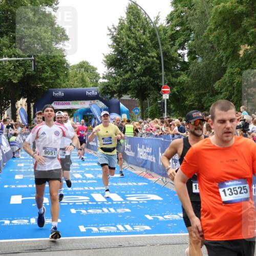 29.06.2025 - hella hamburg halbmarathon Zöllner http://msf.ph/oto/8198946 29.06.2025 10:46:44 Ziel 1920, 1942, 3976, 6630, 9051, 13554, 15026, 15133, 15714, 16175, 17743, 17865, 18297, 19128 meine-sportfotos.de