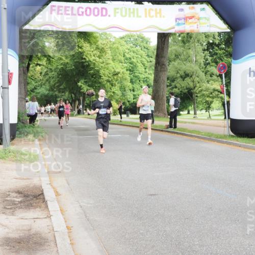 29.06.2025 - hella hamburg halbmarathon MichiJ http://msf.ph/oto/8199143 29.06.2025 10:21:16 Zwischen KM18-KM19 3955, 4129, 5187, 11877, 14450 meine-sportfotos.de