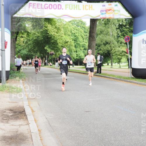 29.06.2025 - hella hamburg halbmarathon MichiJ http://msf.ph/oto/8199242 29.06.2025 10:21:17 Zwischen KM18-KM19 3955, 4129, 5187, 7845, 11877, 14450 meine-sportfotos.de