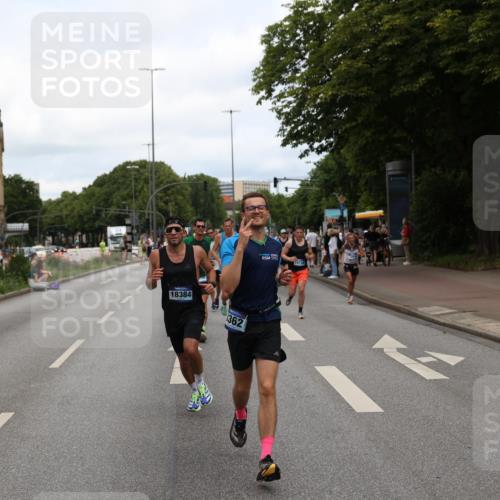 29.06.2025 - hella hamburg halbmarathon Yannick Fuchs http://msf.ph/oto/8199495 29.06.2025 10:31:50 20KM 1290, 1411, 2196, 2767, 4860, 4865, 5003, 5092, 5307, 6123, 6458, 6529, 7310, 7482, 8362, 9178, 9296, 9914, 10190, 10451, 10680, 10738, 13141, 13854, 13972, 14387, 14459, 14691, 14934, 15178, 15261, 15410, 15939, 16523, 16992, 17024, 17125, 17137, 17658, 17723, 18159, 18384, 18824 meine-sportfotos.de
