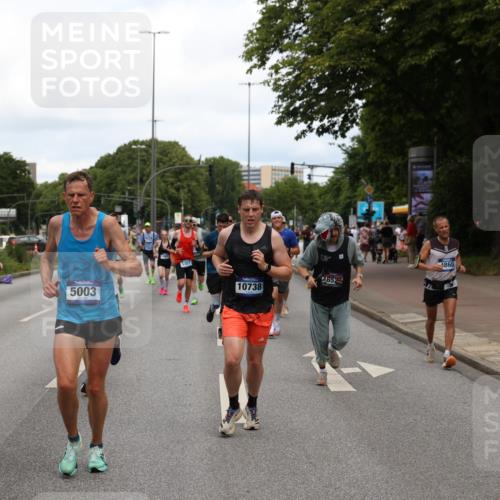 29.06.2025 - hella hamburg halbmarathon Yannick Fuchs http://msf.ph/oto/8199694 29.06.2025 10:31:53 20KM 1290, 1411, 2196, 2767, 4860, 4865, 5003, 5042, 5307, 5923, 6047, 6123, 6458, 7310, 7482, 8362, 9178, 9296, 9914, 10190, 10451, 10738, 13141, 13372, 13854, 13972, 14387, 14459, 14691, 14934, 15178, 15261, 15410, 15939, 16523, 16992, 17125, 17137, 17658, 18159, 18384, 18824, 18986 meine-sportfotos.de