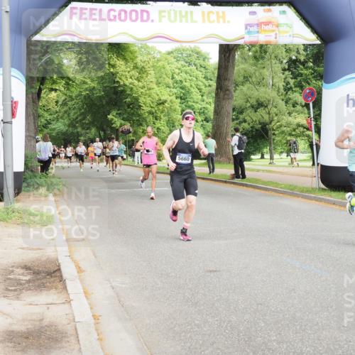 29.06.2025 - hella hamburg halbmarathon MichiJ http://msf.ph/oto/8199753 29.06.2025 10:21:22 Zwischen KM18-KM19 1894, 3955, 4812, 5660, 7845, 11877, 14450, 16065 meine-sportfotos.de