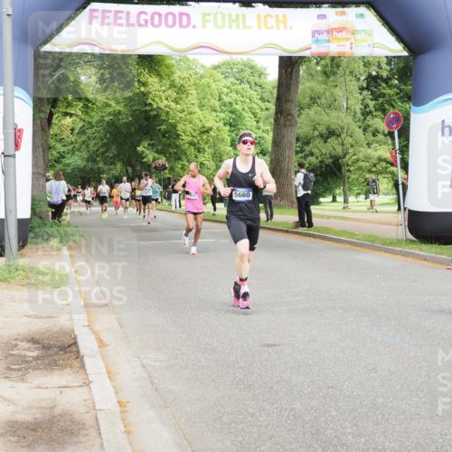 29.06.2025 - hella hamburg halbmarathon MichiJ http://msf.ph/oto/8199793 29.06.2025 10:21:22 Zwischen KM18-KM19 1894, 3955, 4812, 5660, 7845, 11877, 14450, 16065 meine-sportfotos.de