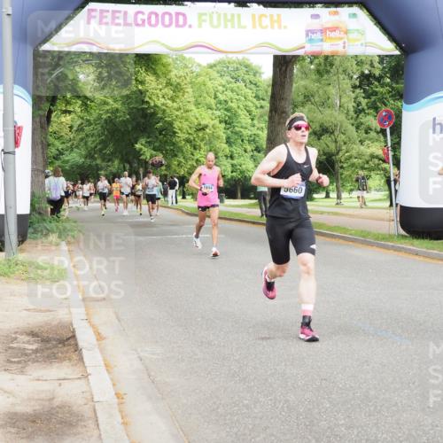 29.06.2025 - hella hamburg halbmarathon MichiJ http://msf.ph/oto/8199919 29.06.2025 10:21:22 Zwischen KM18-KM19 1894, 3955, 4812, 5660, 7845, 11877, 14450, 16065 meine-sportfotos.de