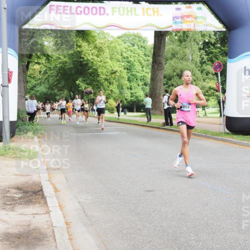 29.06.2025 - hella hamburg halbmarathon MichiJ http://msf.ph/oto/8200210 29.06.2025 10:21:24 Zwischen KM18-KM19 1894, 4812, 5660, 7845, 11877, 14450, 16065 meine-sportfotos.de