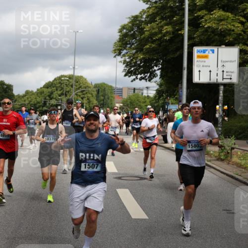29.06.2025 - hella hamburg halbmarathon Yannick Fuchs http://msf.ph/oto/8200472 29.06.2025 10:44:42 20KM 1119, 1399, 1461, 1466, 1507, 1630, 1750, 1817, 2207, 3654, 4127, 4346, 5115, 6027, 6662, 6712, 6795, 7052, 7176, 7397, 7583, 7930, 7932, 8117, 8572, 8657, 8704, 8819, 9057, 10371, 11356, 11455, 11607, 12624, 13008, 13609, 13687, 13701, 13875, 14034, 14257, 14626, 15362, 15395, 15803, 15950, 16716, 16806, 17179, 17221, 17247, 17384, 18006, 18066, 18370, 18394, 18489, 18657, 18658, 18811 meine-sportfotos.de