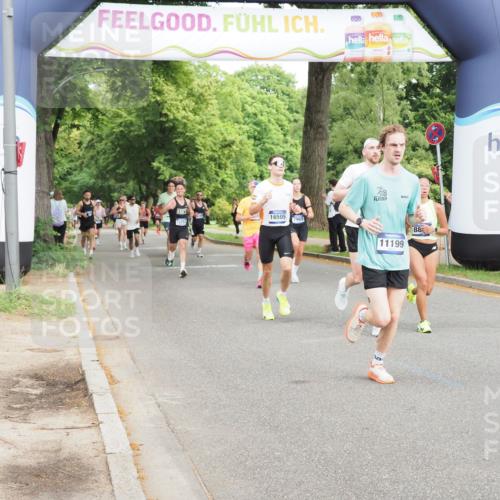 29.06.2025 - hella hamburg halbmarathon MichiJ http://msf.ph/oto/8200674 29.06.2025 10:21:30 Zwischen KM18-KM19 1894, 5070, 5660, 8883, 11199, 15054, 16505 meine-sportfotos.de