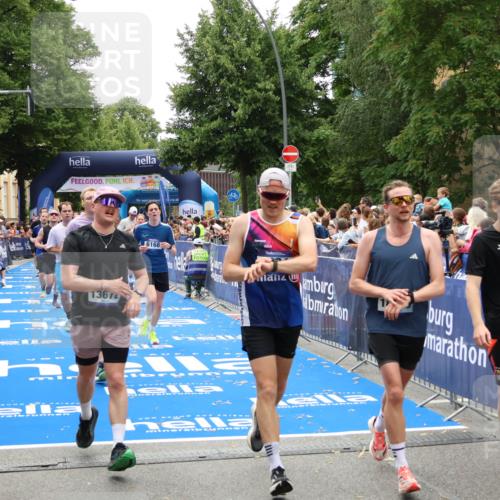29.06.2025 - hella hamburg halbmarathon Zöllner http://msf.ph/oto/8200990 29.06.2025 10:47:24 Ziel 2274, 2864, 5024, 6134, 6168, 6203, 8693, 10423, 11077, 11491, 11518, 13672, 13782, 14722, 15611, 16089, 16286, 16819, 18856, 18974 meine-sportfotos.de