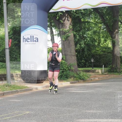 29.06.2025 - hella hamburg halbmarathon KatJ http://msf.ph/oto/8201080 29.06.2025 09:30:43 Zwischen KM18-KM19  meine-sportfotos.de
