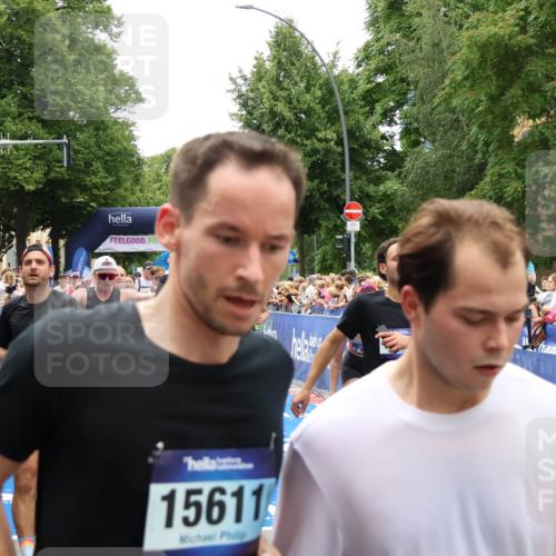 29.06.2025 - hella hamburg halbmarathon Zöllner http://msf.ph/oto/8201426 29.06.2025 10:47:31 Ziel 51, 1012, 1592, 2274, 2839, 2869, 2953, 3304, 5532, 5650, 8234, 8693, 8852, 9305, 10423, 11021, 11077, 11491, 12870, 13223, 13303, 15350, 15479, 15923, 16819, 17846, 17905, 18758, 18974 meine-sportfotos.de