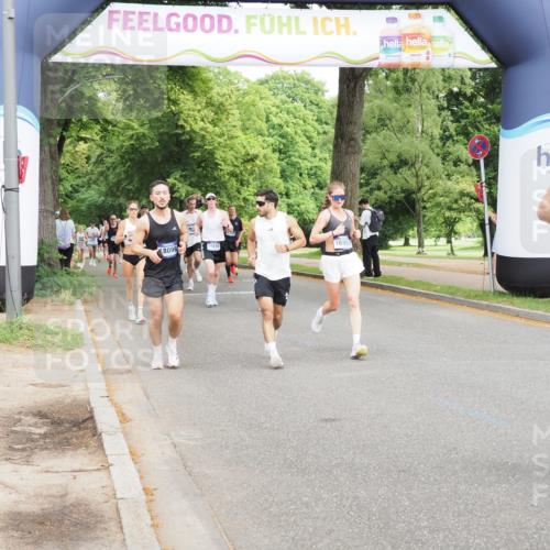29.06.2025 - hella hamburg halbmarathon MichiJ http://msf.ph/oto/8201455 29.06.2025 10:21:36 Zwischen KM18-KM19 1686, 5070, 7965, 8883, 10484, 11169, 11199, 14293, 15826, 16505, 18099 meine-sportfotos.de