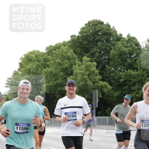 29.06.2025 - hella hamburg halbmarathon Jannik Wohlers http://msf.ph/oto/8201473 29.06.2025 10:25:27 Lombardsbrücke 1305, 1479, 1481, 3343, 3765, 4378, 4797, 5497, 6663, 8881, 10104, 10219, 11596, 11699, 11828, 11859, 12074, 12505, 12838, 12945, 12946, 13653, 14179, 14223, 14936, 16289, 16354, 16381, 16927, 17369 meine-sportfotos.de