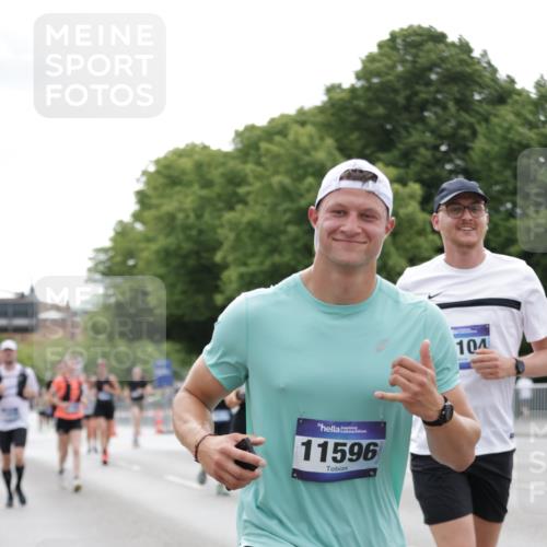29.06.2025 - hella hamburg halbmarathon Jannik Wohlers http://msf.ph/oto/8201638 29.06.2025 10:25:28 Lombardsbrücke 1305, 1479, 1481, 3343, 3765, 4378, 4797, 5497, 6663, 8881, 10104, 10219, 11139, 11596, 11699, 11828, 11859, 12074, 12505, 12838, 12945, 12946, 14179, 14223, 14936, 16289, 16354, 16381, 16927, 17369 meine-sportfotos.de