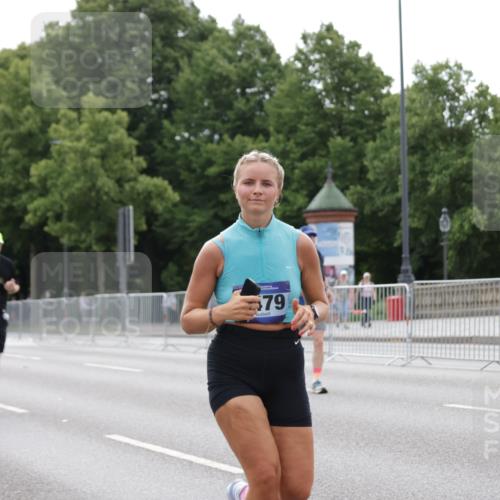 29.06.2025 - hella hamburg halbmarathon Jannik Wohlers http://msf.ph/oto/8201701 29.06.2025 10:25:30 Lombardsbrücke 1479, 1481, 3765, 4378, 4797, 5497, 6663, 8881, 10104, 10219, 11139, 11596, 11699, 11828, 11859, 12074, 12505, 12838, 12945, 12946, 14179, 14223, 16289, 16354, 16381, 16927, 17369, 19144 meine-sportfotos.de