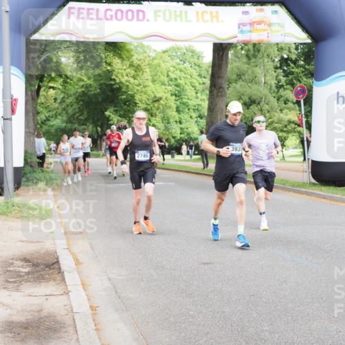29.06.2025 - hella hamburg halbmarathon MichiJ http://msf.ph/oto/8202040 29.06.2025 10:21:42 Zwischen KM18-KM19 51, 3935, 6358, 7793, 10876, 11370, 12987, 15826, 16957, 18099 meine-sportfotos.de