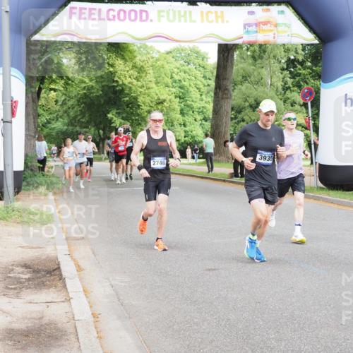 29.06.2025 - hella hamburg halbmarathon MichiJ http://msf.ph/oto/8202074 29.06.2025 10:21:42 Zwischen KM18-KM19 51, 3935, 6358, 7793, 10876, 11370, 12987, 15826, 16957, 18099 meine-sportfotos.de