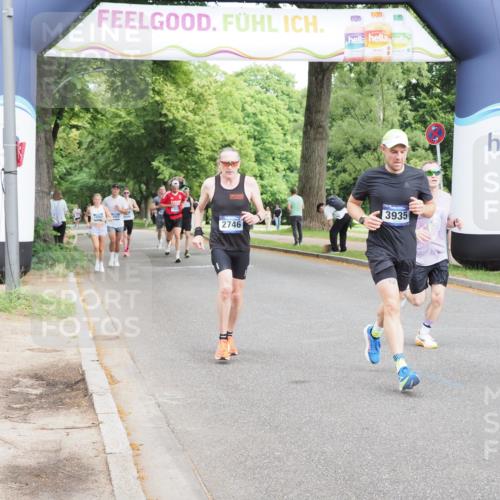 29.06.2025 - hella hamburg halbmarathon MichiJ http://msf.ph/oto/8202096 29.06.2025 10:21:42 Zwischen KM18-KM19 51, 3935, 6358, 7793, 10876, 11370, 12987, 15826, 16957, 18099 meine-sportfotos.de