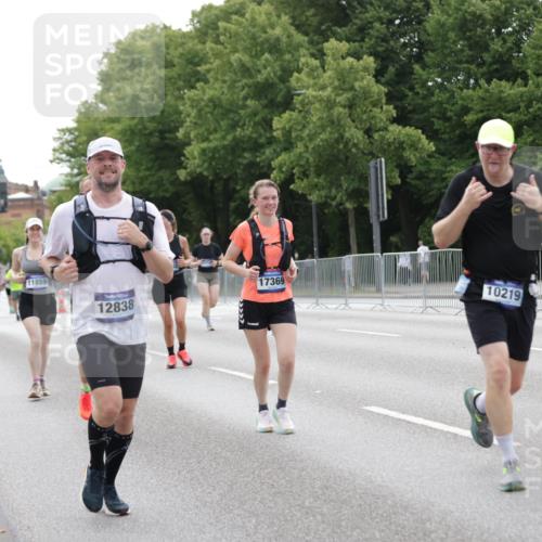 29.06.2025 - hella hamburg halbmarathon Jannik Wohlers http://msf.ph/oto/8202183 29.06.2025 10:25:32 Lombardsbrücke 1479, 3765, 4378, 4797, 5497, 6663, 8276, 10104, 10219, 11139, 11596, 11699, 11828, 11859, 12074, 12505, 12838, 12945, 12946, 14179, 14223, 14356, 16354, 16927, 17369, 19144 meine-sportfotos.de
