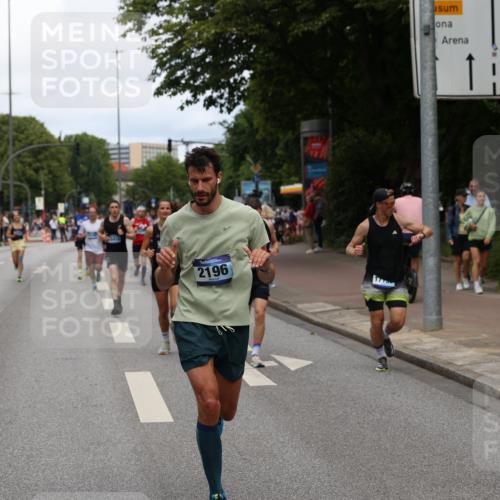 29.06.2025 - hella hamburg halbmarathon Yannick Fuchs http://msf.ph/oto/8202228 29.06.2025 10:32:06 20KM 1290, 2196, 2404, 2767, 3790, 5042, 5791, 5923, 6047, 6458, 9017, 9914, 10190, 10451, 11423, 12739, 12900, 13141, 13148, 13372, 13854, 14387, 14459, 14934, 15178, 15410, 16992, 17125, 17137, 18103, 18159, 18216, 18357, 18986 meine-sportfotos.de