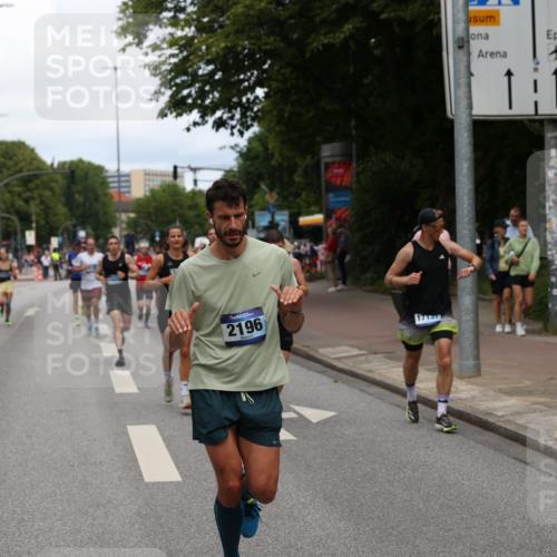 29.06.2025 - hella hamburg halbmarathon Yannick Fuchs http://msf.ph/oto/8202243 29.06.2025 10:32:06 20KM 1290, 2196, 2404, 2767, 3790, 5042, 5791, 5923, 6047, 6458, 9017, 9914, 10190, 10451, 11423, 12739, 12900, 13141, 13148, 13372, 13854, 14387, 14459, 14934, 15178, 15410, 16992, 17125, 17137, 18103, 18159, 18216, 18357, 18986 meine-sportfotos.de