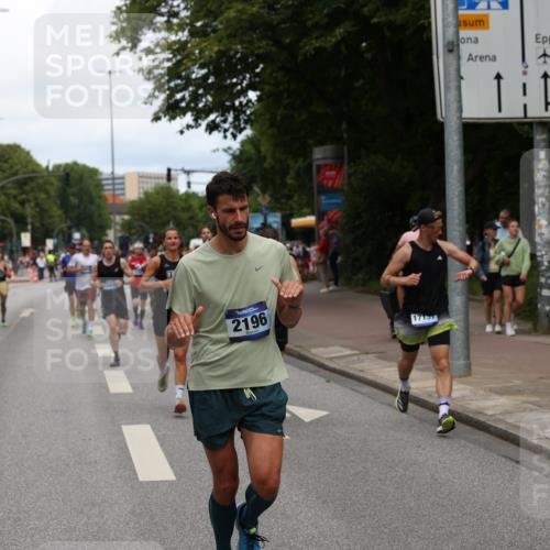 29.06.2025 - hella hamburg halbmarathon Yannick Fuchs http://msf.ph/oto/8202249 29.06.2025 10:32:06 20KM 1290, 2196, 2404, 2767, 3790, 5042, 5791, 5923, 6047, 6458, 9017, 9914, 10190, 10451, 11423, 12739, 12900, 13141, 13148, 13372, 13854, 14387, 14459, 14934, 15178, 15410, 16992, 17125, 17137, 18103, 18159, 18216, 18357, 18986 meine-sportfotos.de