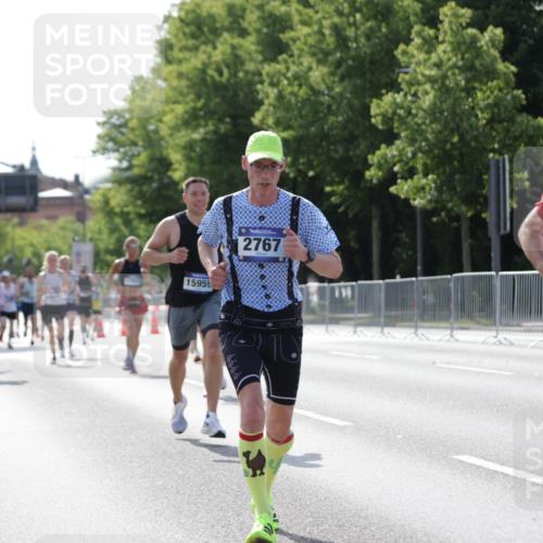 29.06.2025 - hella hamburg halbmarathon Jannik Wohlers http://msf.ph/oto/8202476 29.06.2025 09:47:50 Lombardsbrücke 1385, 1743, 2714, 2767, 3959, 4860, 5091, 5315, 6684, 6829, 6990, 8362, 8933, 10793, 10900, 11202, 11227, 11620, 11929, 12290, 12514, 13595, 14875, 14908, 15015, 15415, 15701, 15959, 16119, 16158, 17022, 17024, 17217, 17643, 18103, 18220, 18584, 18679 meine-sportfotos.de