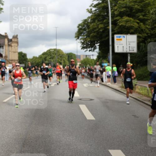 29.06.2025 - hella hamburg halbmarathon Yannick Fuchs http://msf.ph/oto/8202482 29.06.2025 10:44:47 20KM 1119, 1461, 1466, 1507, 1750, 1817, 2207, 2880, 3654, 4077, 4346, 4816, 5018, 5115, 6027, 6662, 6712, 6795, 7052, 7134, 7176, 7397, 7583, 7930, 7932, 8117, 8572, 8704, 8819, 9057, 11214, 11356, 11607, 12016, 12624, 12949, 13008, 13687, 13701, 13875, 14034, 14125, 14257, 14626, 15362, 15395, 15720, 15803, 15950, 16285, 16291, 16716, 17179, 17221, 17384, 18006, 18066, 18370, 18394, 18489, 18811 meine-sportfotos.de