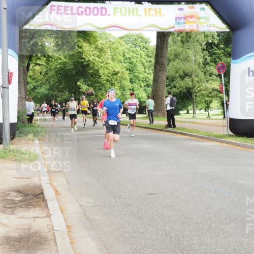 29.06.2025 - hella hamburg halbmarathon MichiJ http://msf.ph/oto/8202570 29.06.2025 10:21:49 Zwischen KM18-KM19 1407, 2746, 3935, 4463, 8062, 10927, 12899, 13686, 14028, 18562, 18563 meine-sportfotos.de