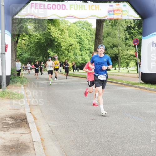 29.06.2025 - hella hamburg halbmarathon MichiJ http://msf.ph/oto/8202808 29.06.2025 10:21:51 Zwischen KM18-KM19 1407, 2746, 4463, 4679, 8062, 10927, 11150, 12899, 13686, 14028, 18562, 18563 meine-sportfotos.de