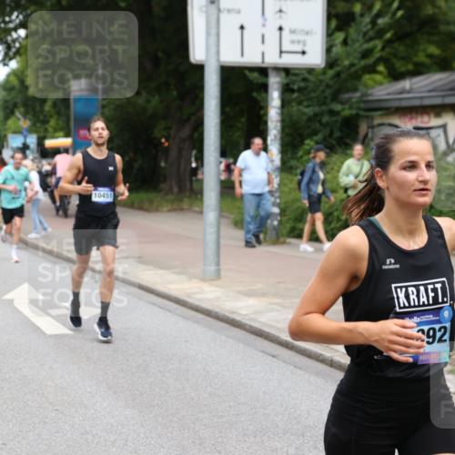 29.06.2025 - hella hamburg halbmarathon Yannick Fuchs http://msf.ph/oto/8202958 29.06.2025 10:32:09 20KM 1290, 1505, 2196, 2404, 3790, 5042, 5791, 5923, 6047, 6458, 9017, 9914, 9944, 10190, 10451, 10922, 11106, 11423, 12739, 12900, 13141, 13148, 13372, 13854, 14387, 15178, 15410, 16992, 17125, 17137, 18103, 18159, 18216, 18357, 18986 meine-sportfotos.de
