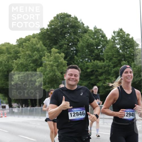 29.06.2025 - hella hamburg halbmarathon Jannik Wohlers http://msf.ph/oto/8203020 29.06.2025 10:25:37 Lombardsbrücke 1479, 4797, 5497, 6663, 8276, 8674, 10219, 11139, 11596, 11828, 11859, 12838, 12945, 12946, 14063, 14179, 14223, 14356, 14726, 17369, 19144 meine-sportfotos.de