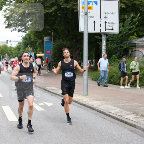 29.06.2025 - hella hamburg halbmarathon Yannick Fuchs http://msf.ph/oto/8203062 29.06.2025 10:32:09 20KM 1290, 1505, 2196, 2404, 3790, 5042, 5791, 5923, 6047, 6458, 9017, 9914, 9944, 10190, 10451, 10922, 11106, 11423, 12739, 12900, 13141, 13148, 13372, 13854, 14387, 15178, 15410, 16992, 17125, 17137, 18103, 18159, 18216, 18357, 18986 meine-sportfotos.de